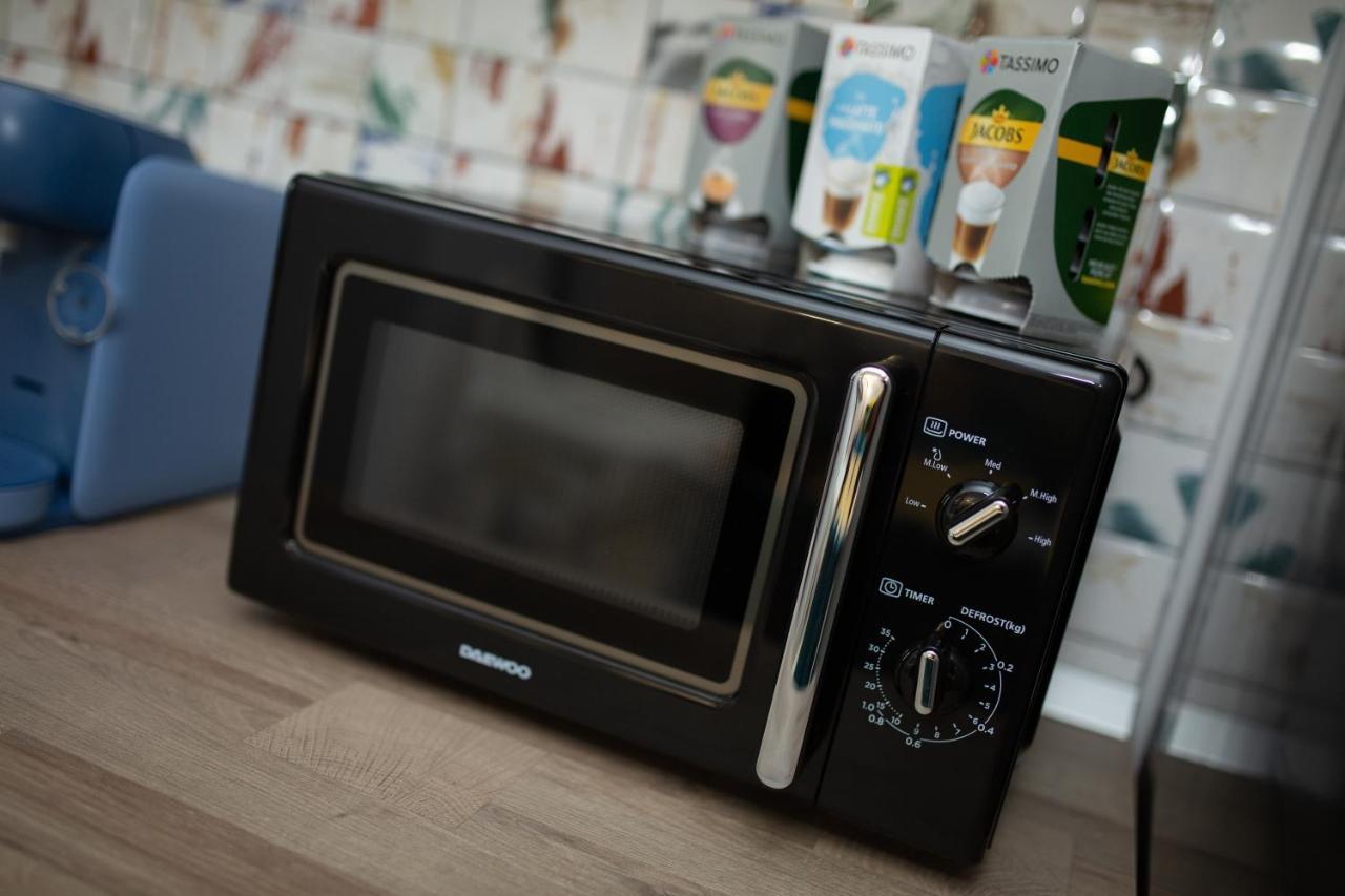 'Just Like Home' Apartment - With Private Parking Place Galaţi エクステリア 写真